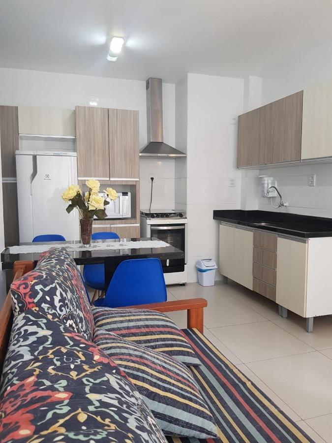 Apto/Suite Com Vista Para O Mar - 30 M Da Praia ฟลอเรียนอโปลิส ภายนอก รูปภาพ